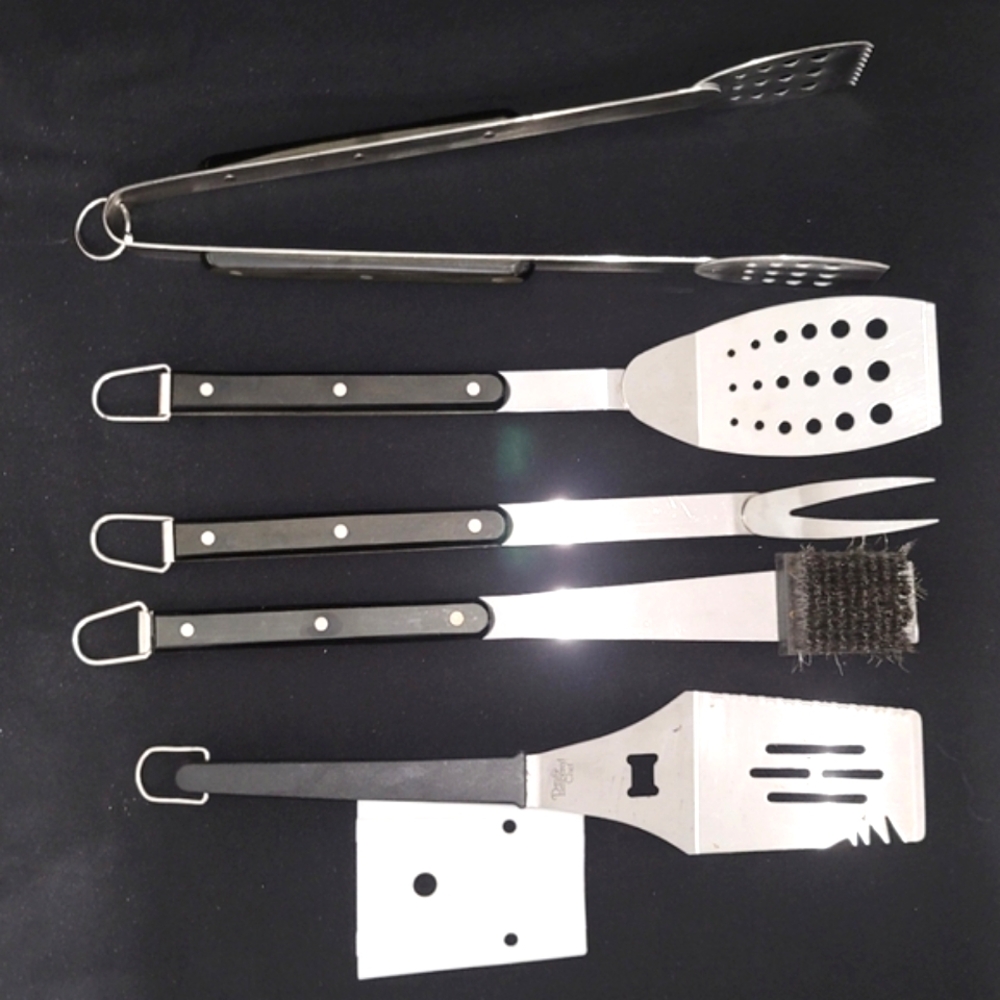 The Pampered Chef Stainless Steel BBQ Grill Tool Set